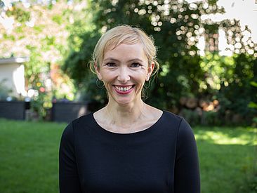 Beatrix Büchner, Alt 1