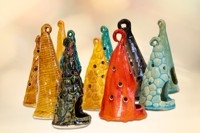Räucherhäuschen aus Keramik in verschiedenen Farben